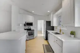 Picture of 907 SW Balmoral Trace, Stuart, FL 34997