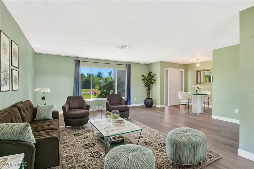 Picture of 223 Pine Valley Cir, Naples FL 34113