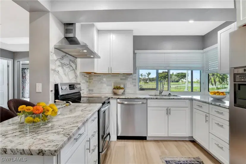 Picture of 223 Pine Valley Cir, Naples FL 34113