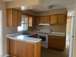Picture of 213 SE 47Th St, Cape Coral, FL 33904