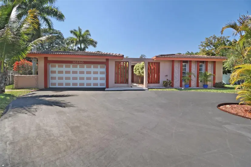 Picture of 10380 NW 41St St, Coral Springs FL 33065