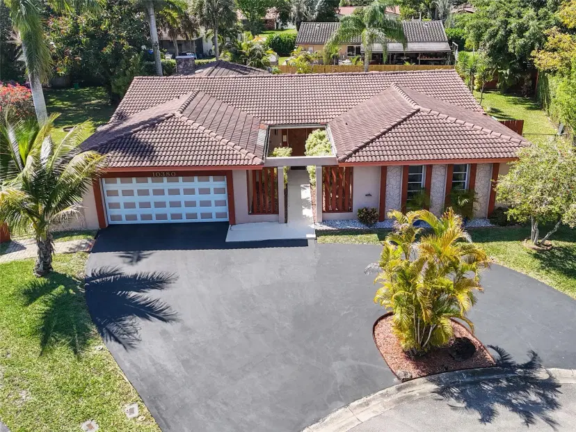 Picture of 10380 NW 41St St, Coral Springs FL 33065