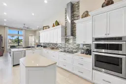 Picture of 5121 Kensington Cir, Coral Springs, FL 33076