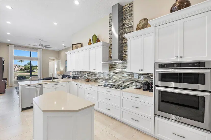 Picture of 5121 Kensington Cir, Coral Springs FL 33076