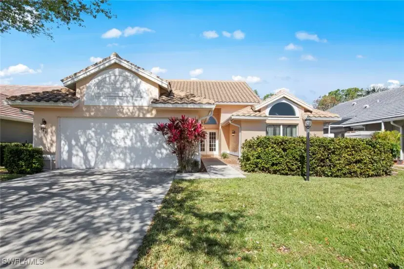 Picture of 743 Provincetown Dr, Naples FL 34104