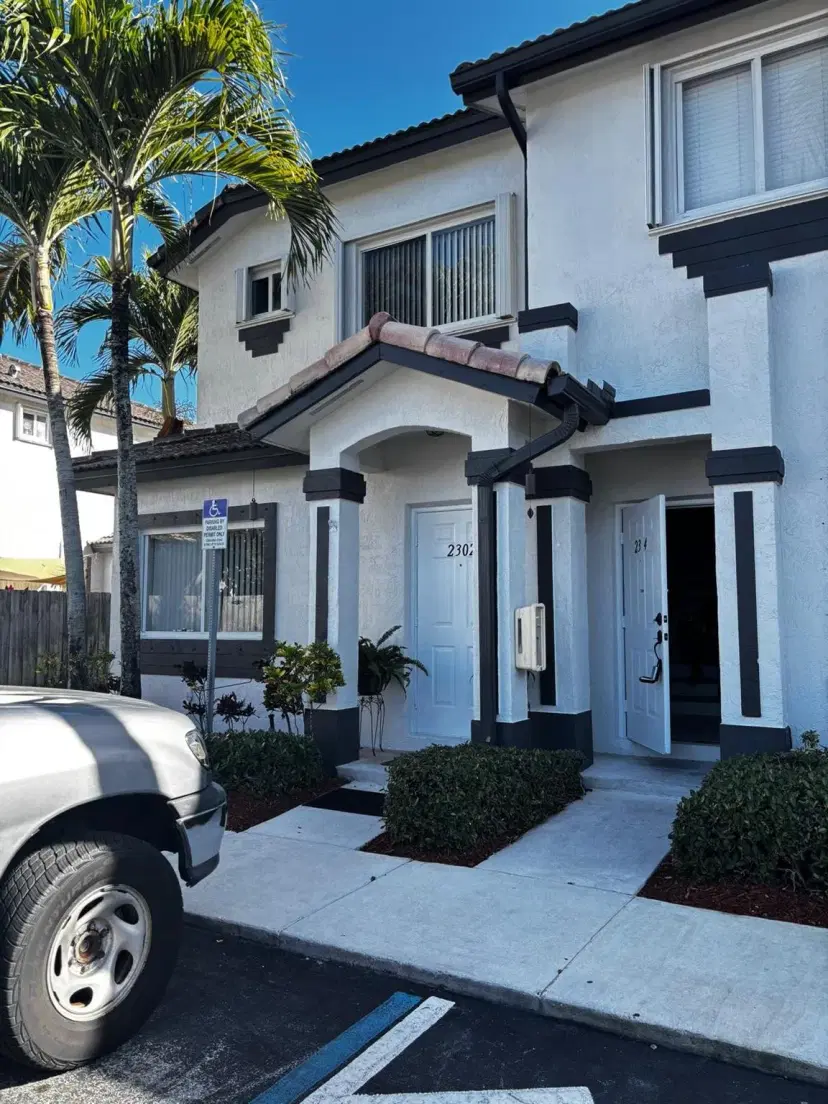 Picture of 2304 SE 23Rd Avenue 2304, Homestead FL 33035