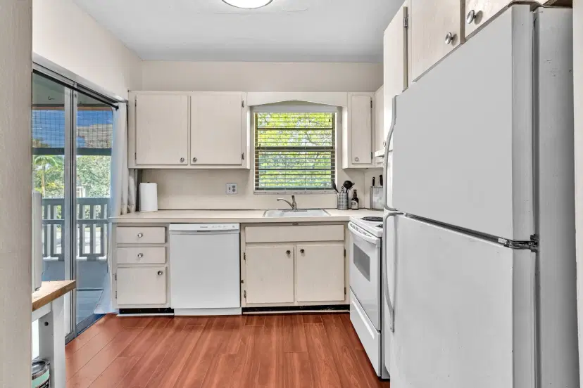 Picture of 100 Royal Palm Way 303, Boca Raton FL 33432