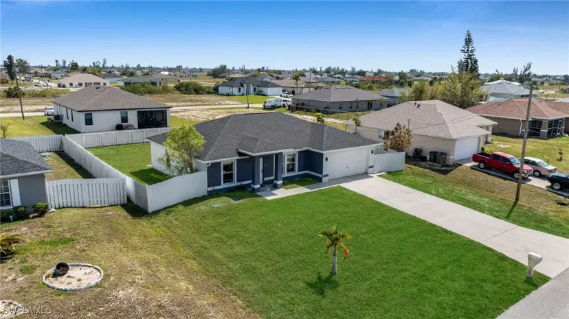 Picture of 2303 NW 7Th Pl, Cape Coral FL 33993
