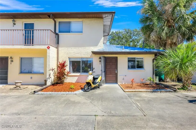 Picture of 4803 Triton Ct W 4, Cape Coral FL 33904