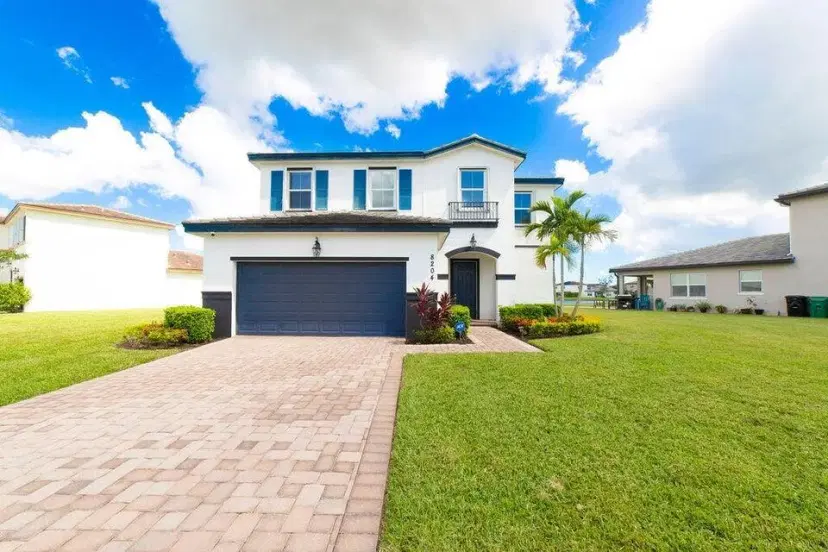 Picture of 8204 NW Greenbank Circle, Port St Lucie FL 34987