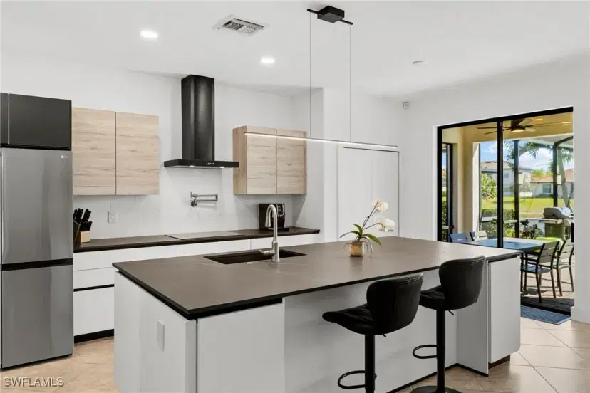 Picture of 4764 Formosa Dr, Naples FL 34119