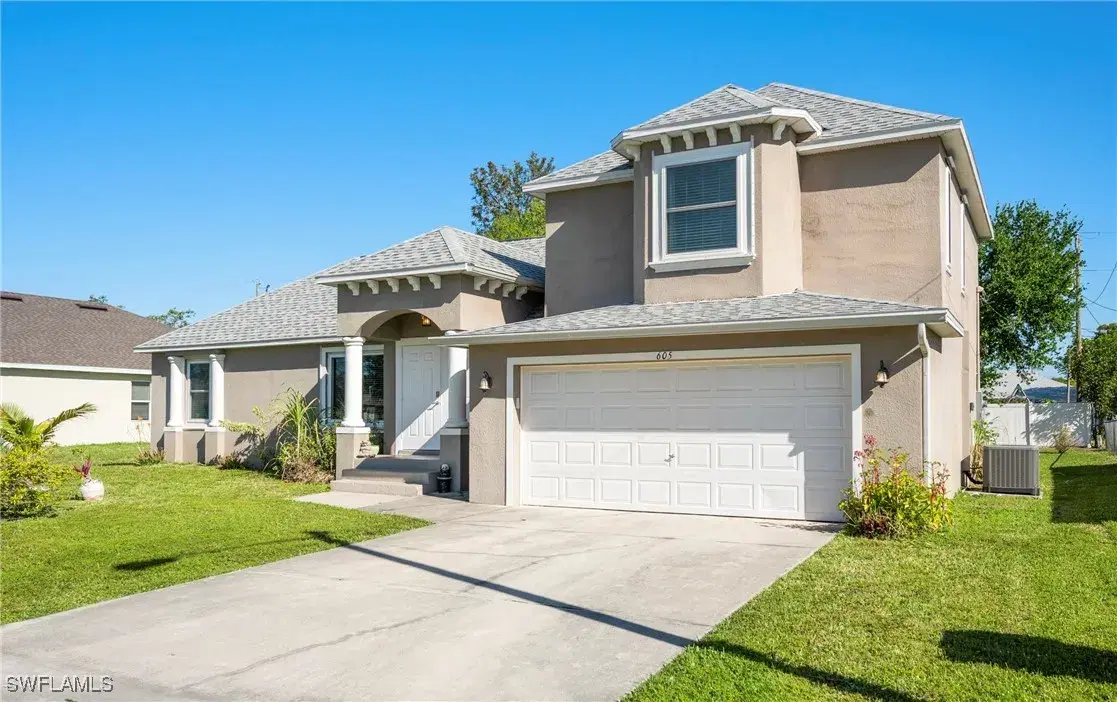 Picture of 605 SE 1St St, Cape Coral, FL 33990