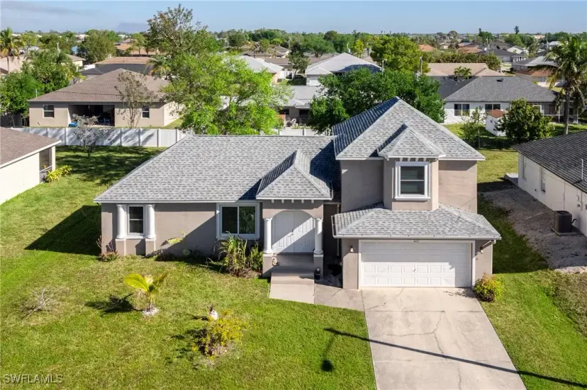 Picture of 605 SE 1St St, Cape Coral FL 33990