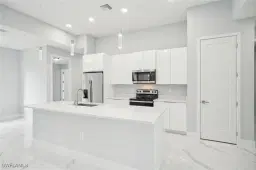 Picture of 872 Spaulding St E, Lehigh Acres, FL 33974