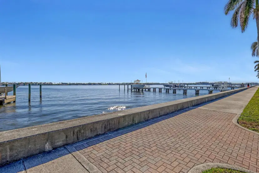 Picture of 115 Elwa Place, West Palm Beach FL 33405