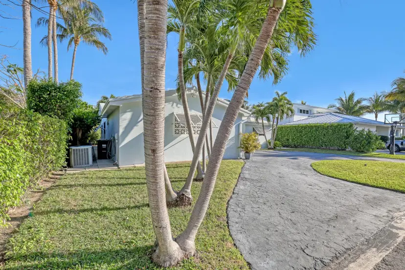 Picture of 115 Elwa Place, West Palm Beach FL 33405
