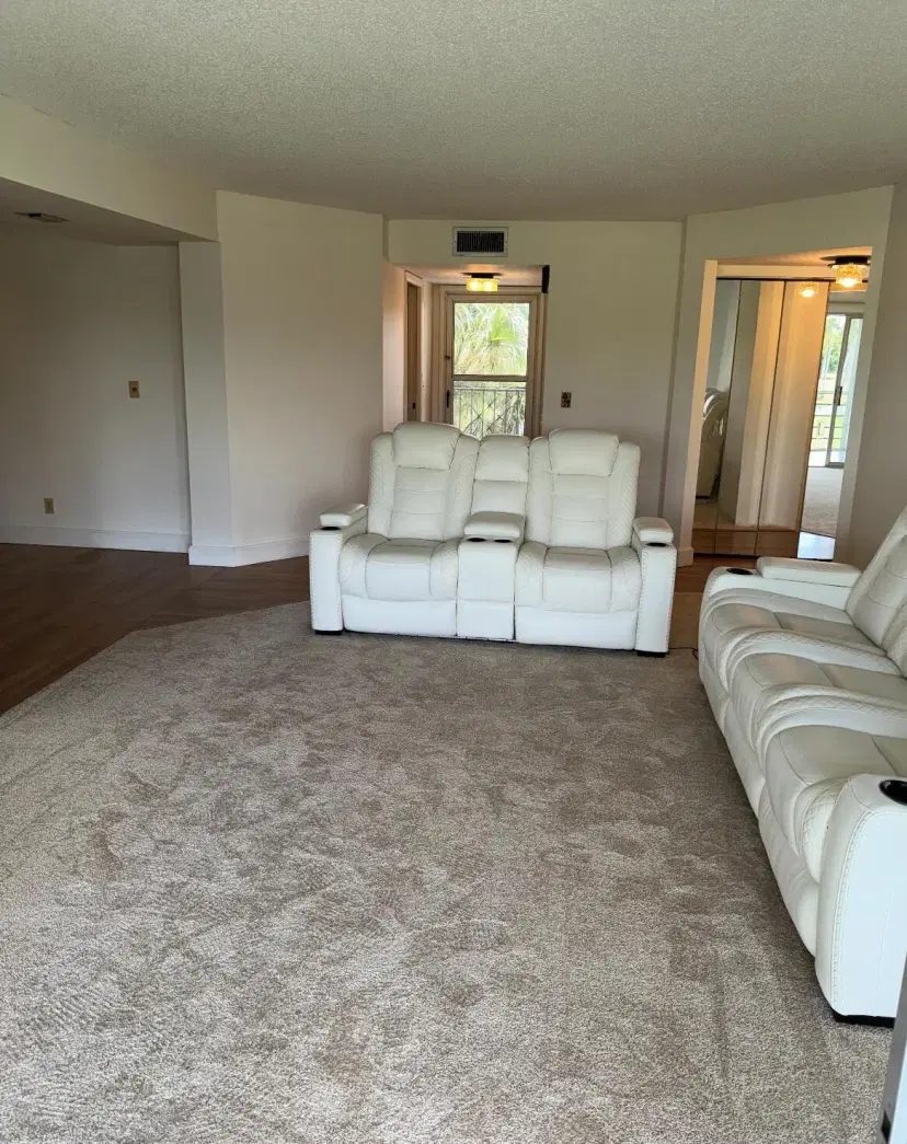 Picture of 3871 Via Poinciana 302, Lake Worth FL 33467