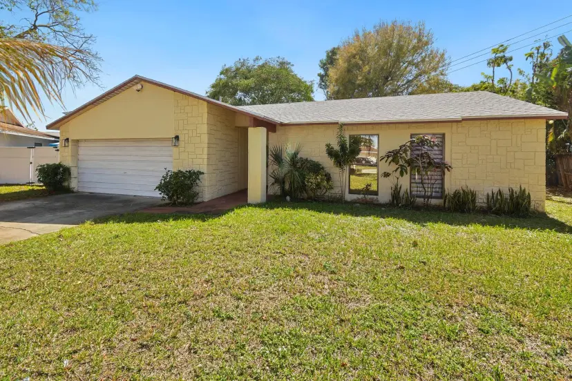 Picture of 1072 Fernlea Drive, West Palm Beach FL 33417