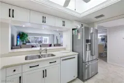 Picture of 5637 Turtle Bay Dr 21, Naples, FL 34108
