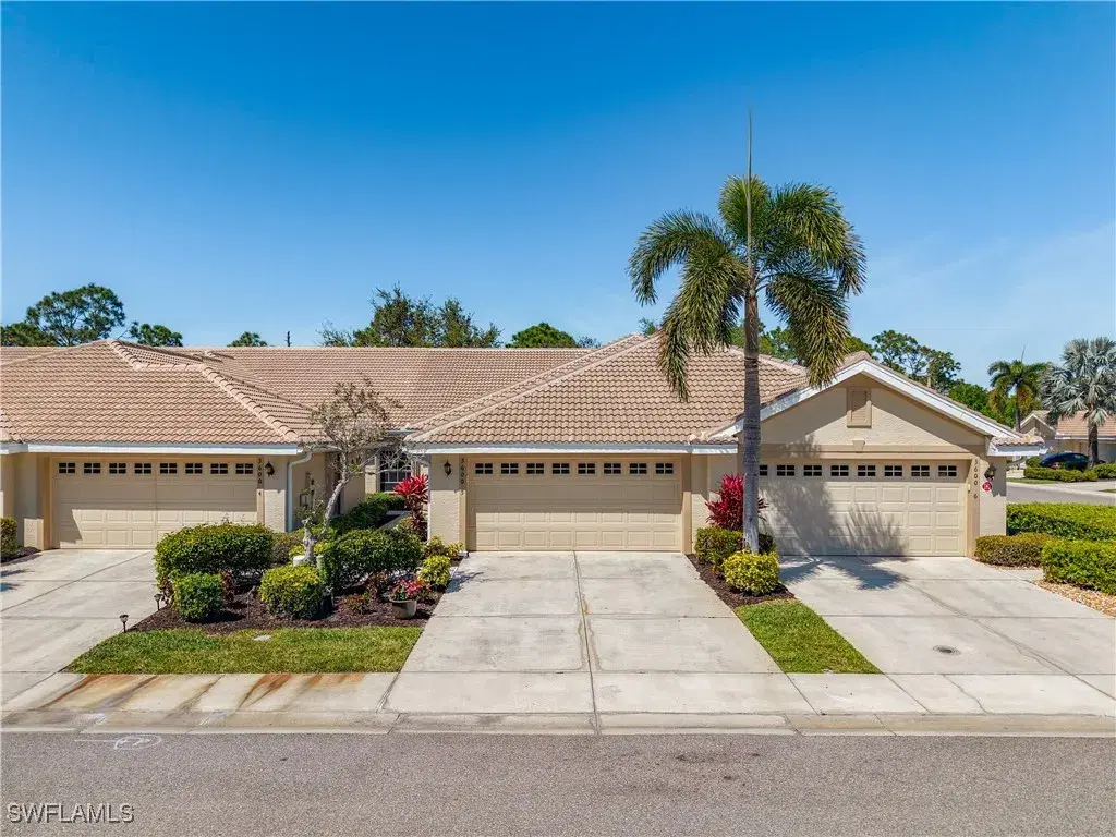Picture of 3600 Rue Alec Loop 5, North Fort Myers, FL 33917