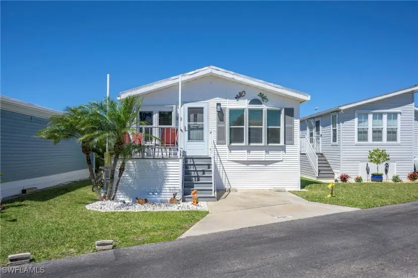 Picture of 19681 Summerlin Rd 430, Fort Myers FL 33908