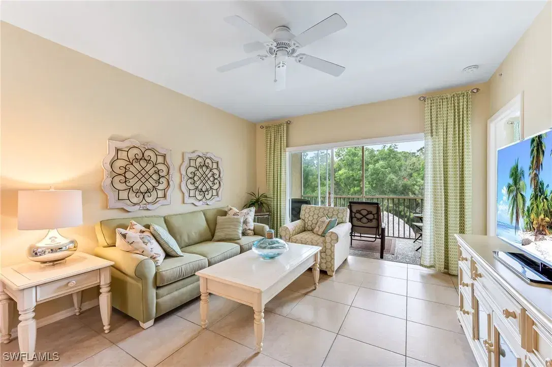 Picture of 9175 Celeste Dr 308, Naples, FL 34113