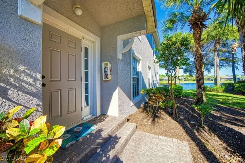 Picture of 10012 Sky View Way 501, Fort Myers FL 33913