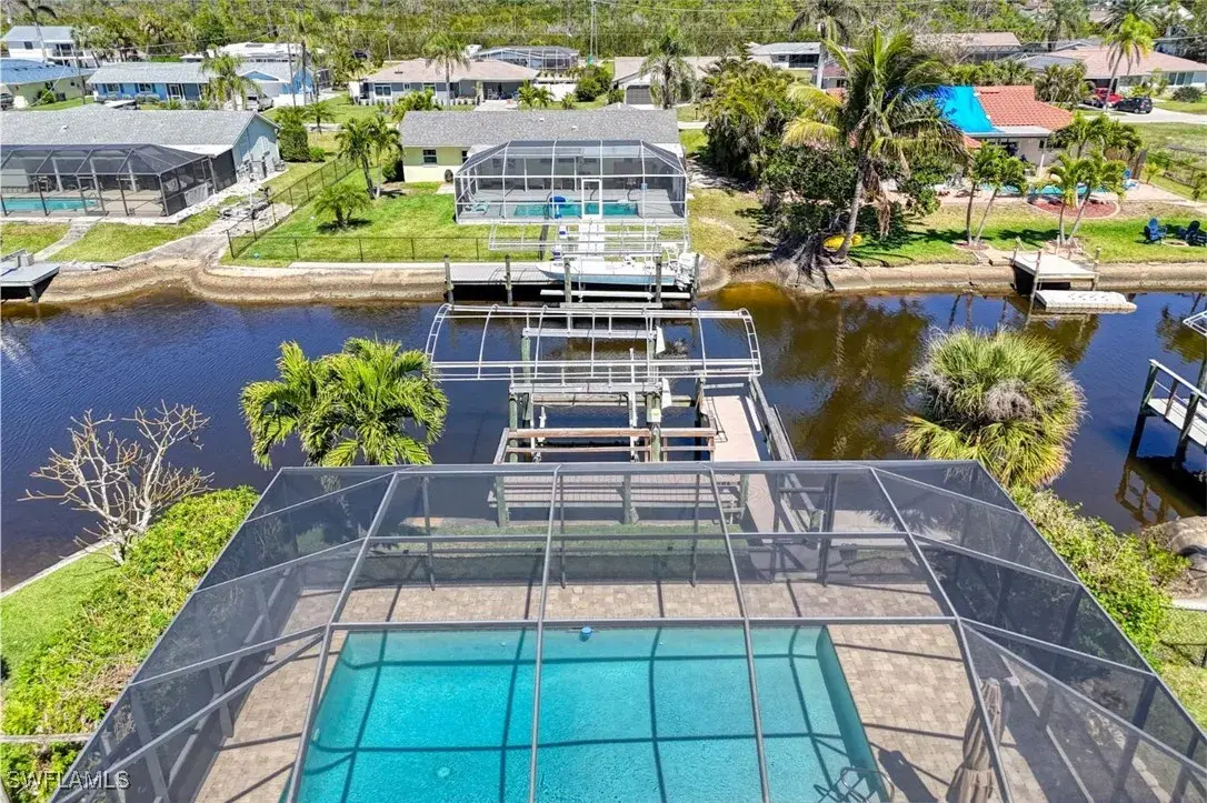 Picture of 6338 Cocos Dr, Fort Myers, FL 33908
