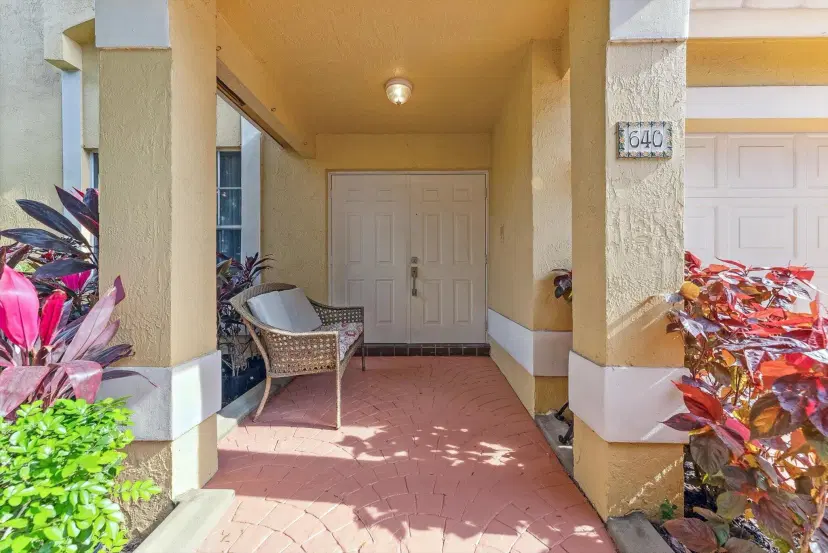 Picture of 640 Culpepper Terrace, Davie FL 33325