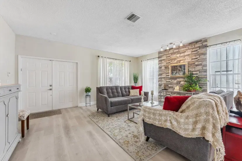 Picture of 640 Culpepper Terrace, Davie FL 33325