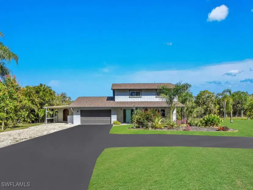 Picture of 1831 Seminole Harbor Dr, Alva FL 33920