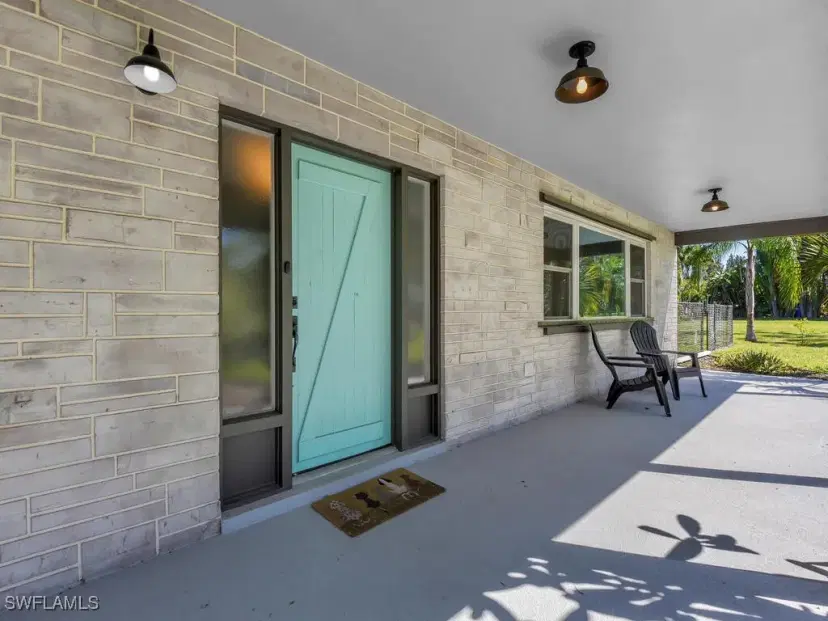 Picture of 1831 Seminole Harbor Dr, Alva FL 33920