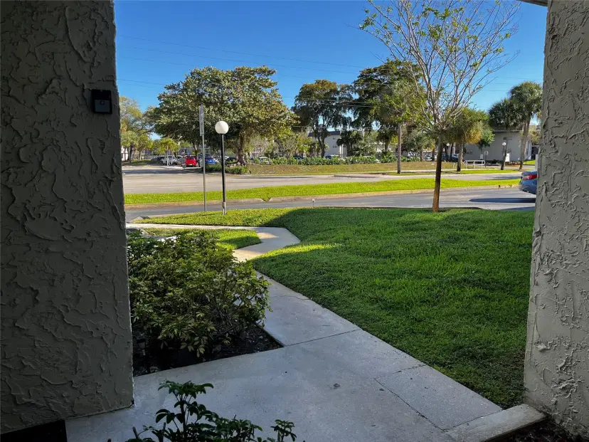 Picture of 8149 Lagos De Campo Blvd B-1, Fort Lauderdale FL 33321