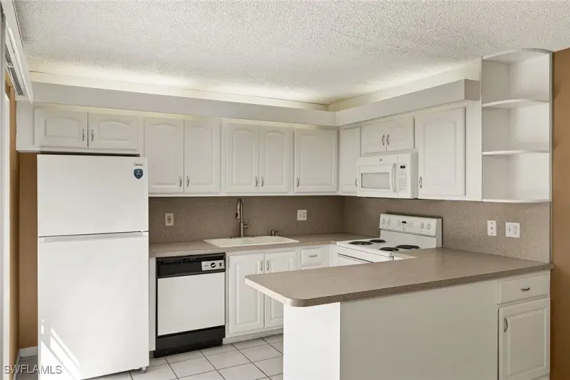 Picture of 5544 Malt Dr 2, Fort Myers FL 33907