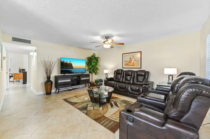 Picture of 340 Piedmont H, Delray Beach FL 33484