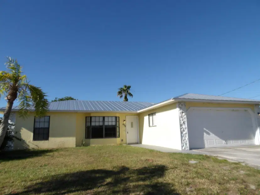 Picture of 698 SW Jeanne Avenue, Port St Lucie FL 34953