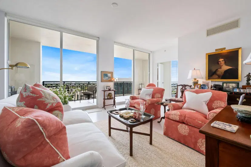 Picture of 550 Okeechobee Boulevard 1511, West Palm Beach FL 33401