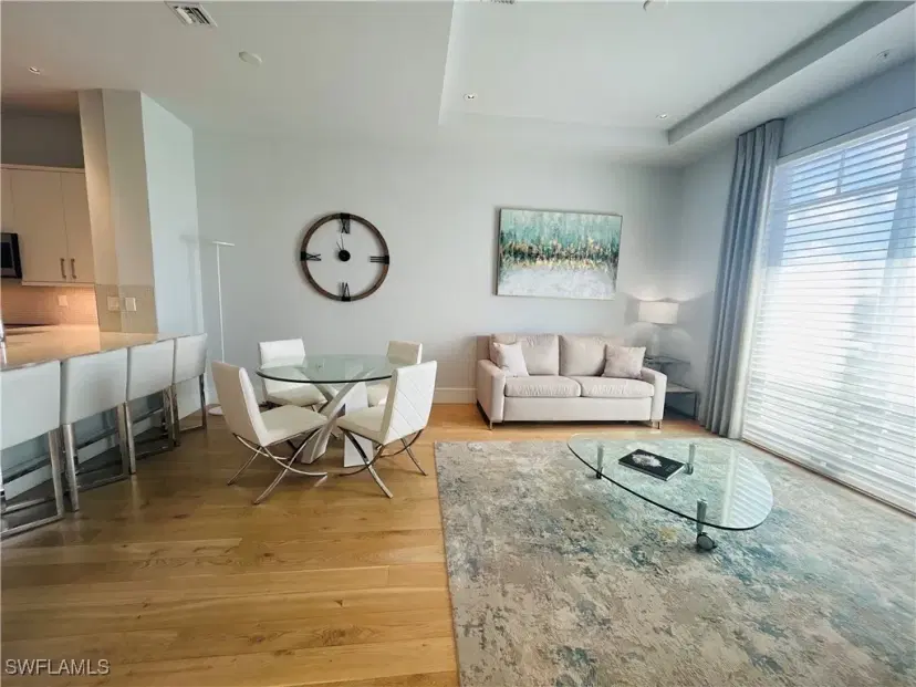 Picture of 101 8Th St S 303, Naples FL 34102