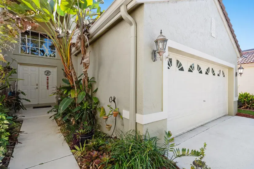 Picture of 189 Cameron Dr, Weston FL 33326