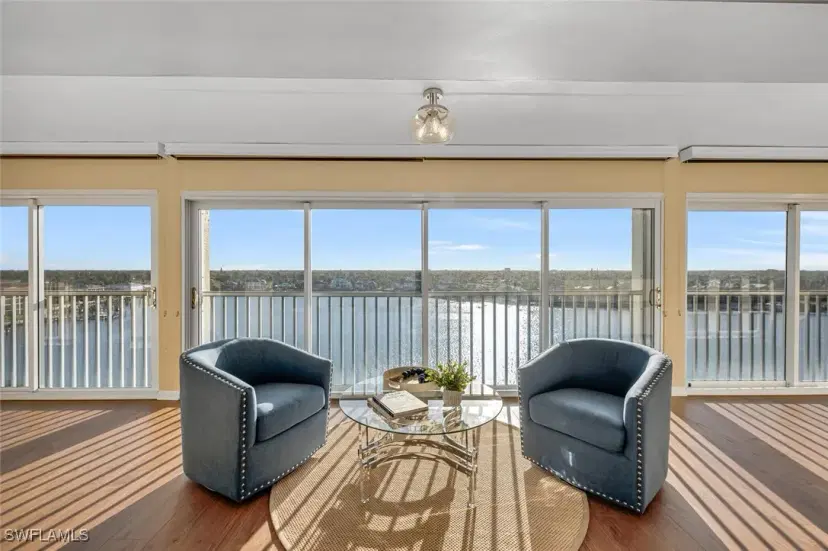 Picture of 2750 Gulf Shore Blvd N 702, Naples FL 34103