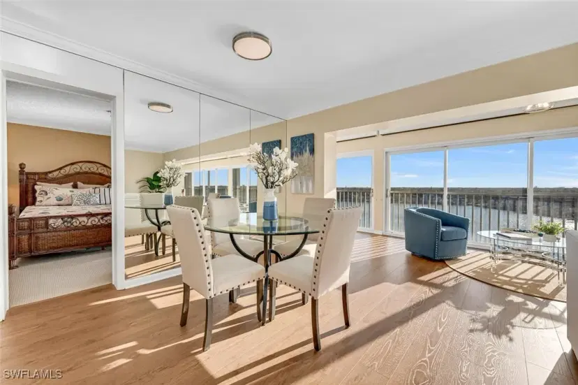 Picture of 2750 Gulf Shore Blvd N 702, Naples FL 34103