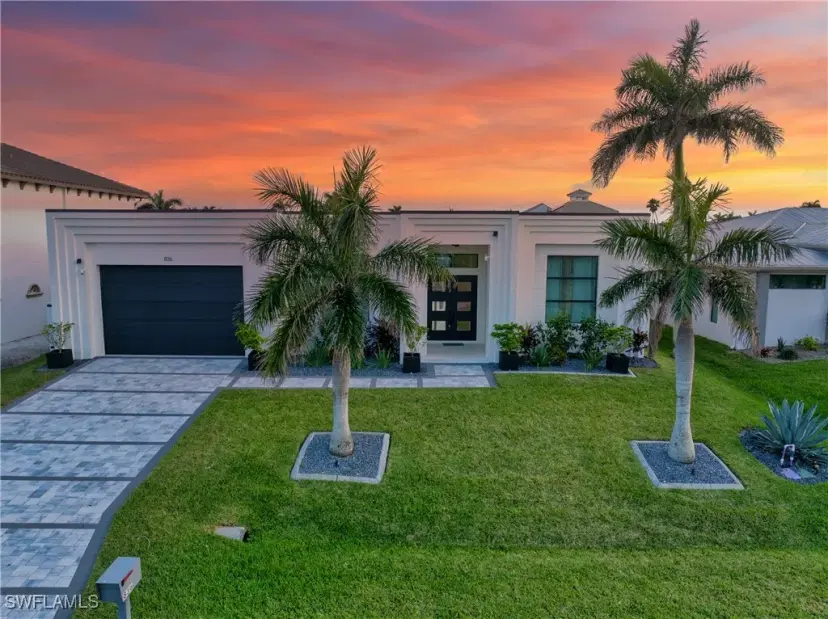 Picture of 836 Miramar Ct, Cape Coral FL 33904