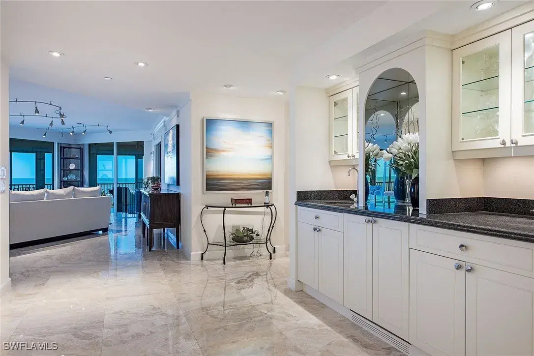 Picture of 8111 Bay Colony Dr 604, Naples, FL 34108