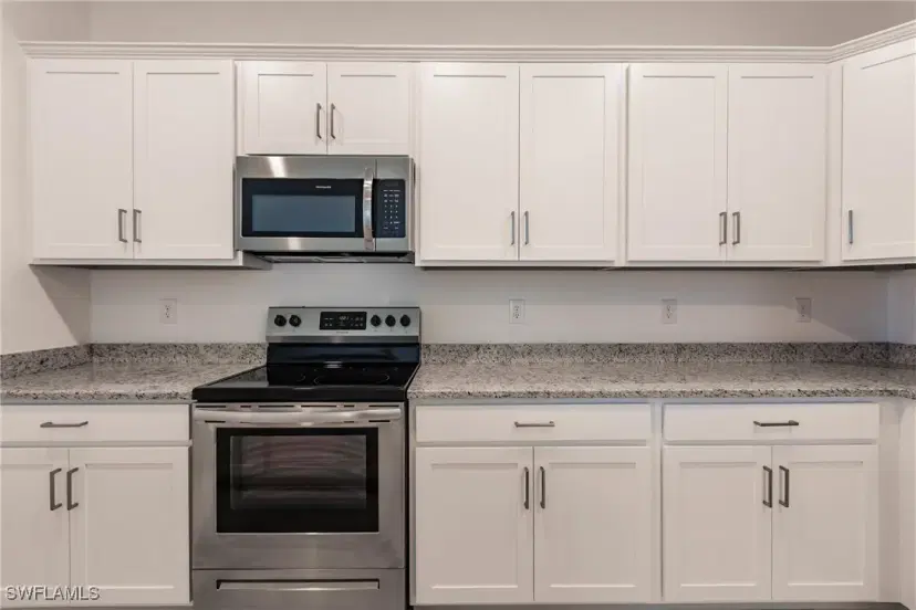 Picture of 13956 Hunter Oak Dr, Fort Myers FL 33913