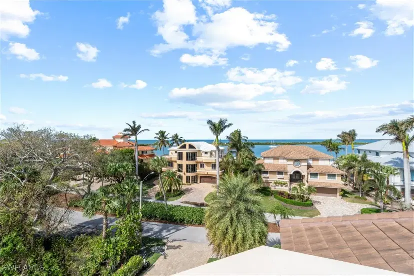 Picture of 195 S Beach Dr, Marco Island FL 34145
