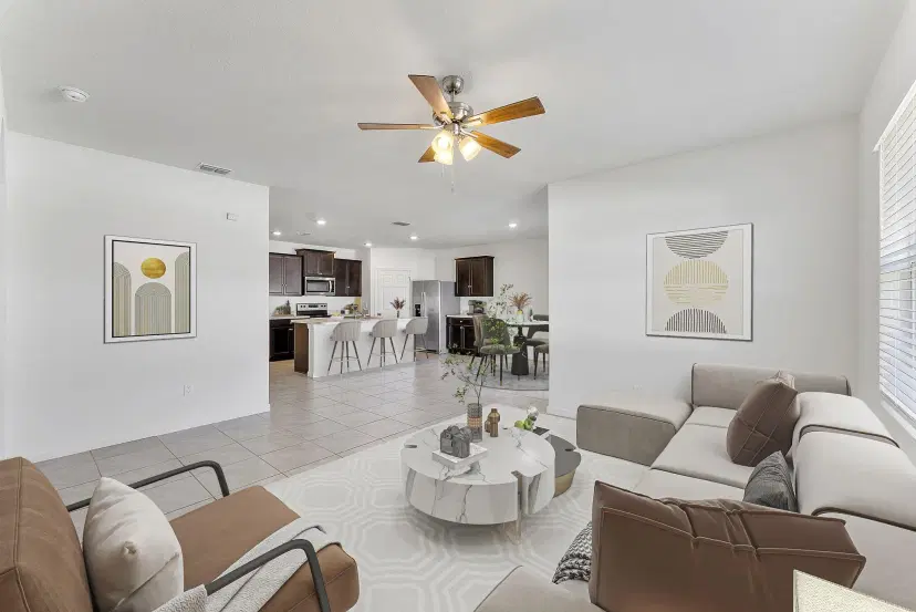 Picture of 357 SE Oakridge Dr, Port St Lucie FL 34984