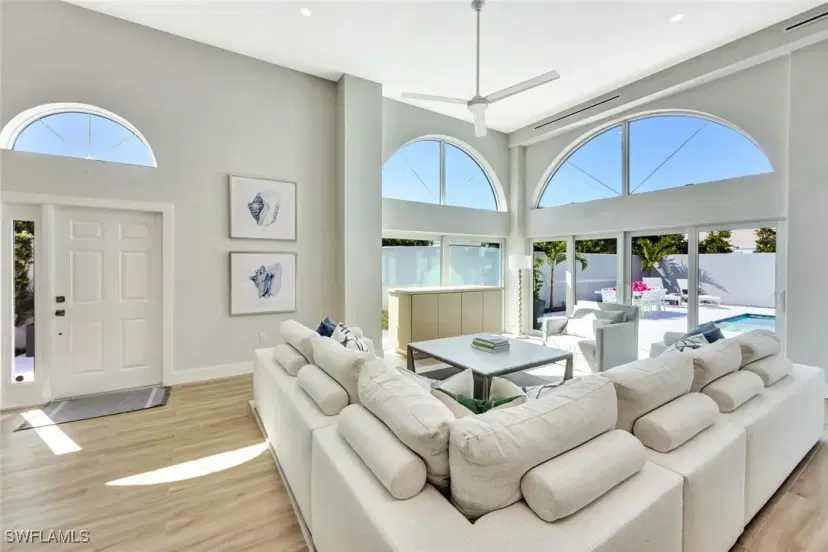 Picture of 7063 Villa Lantana Way 3, Naples FL 34108
