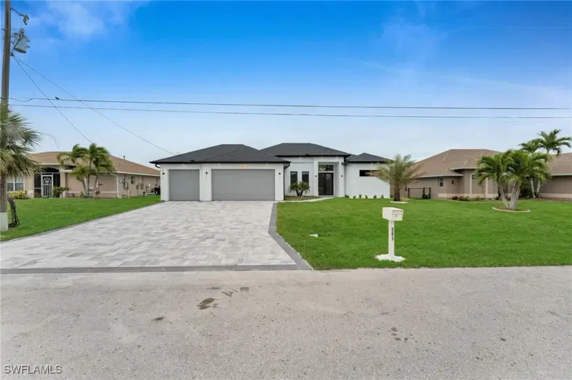 Picture of 203 SE 11Th Ter, Cape Coral FL 33990