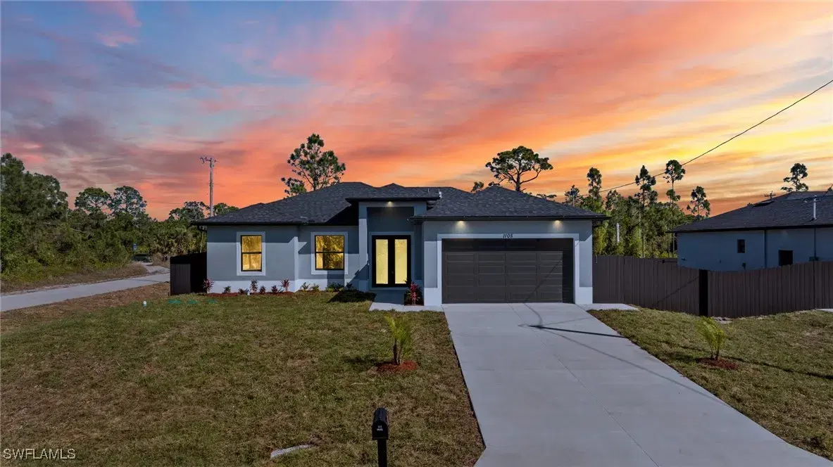 Picture of 1105 Barfield St E, Lehigh Acres, FL 33974