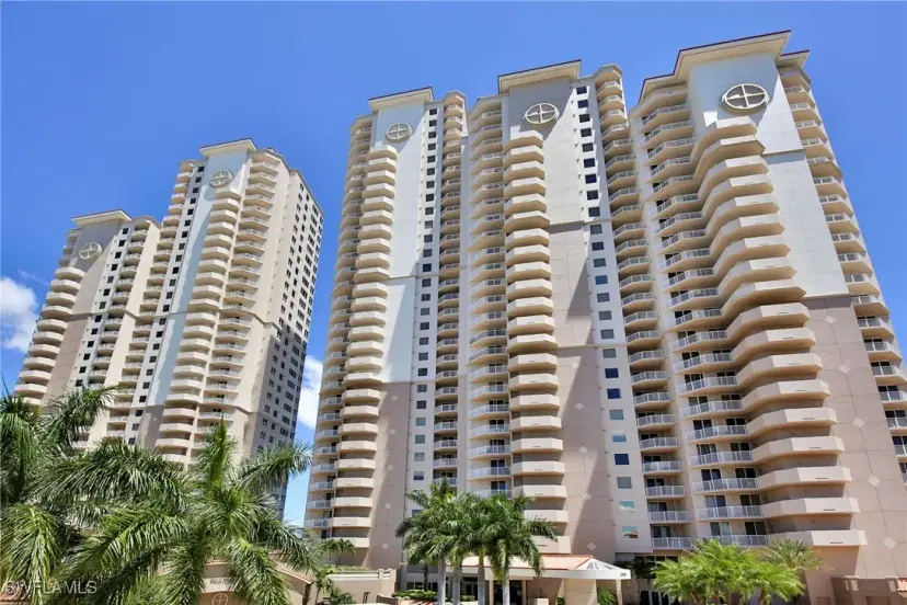 Picture of 2104 W First St 2201, Fort Myers FL 33901
